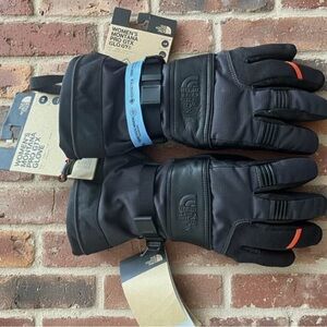The North Face Women's Montana
Pro GORE-TEX® Gloves